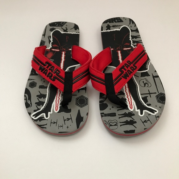 Disney Other - 🍒Star Wars Flip Flops Boys